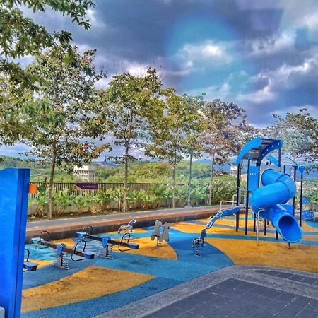 Mmg D'Tiara Homestay Kajang Dış mekan fotoğraf