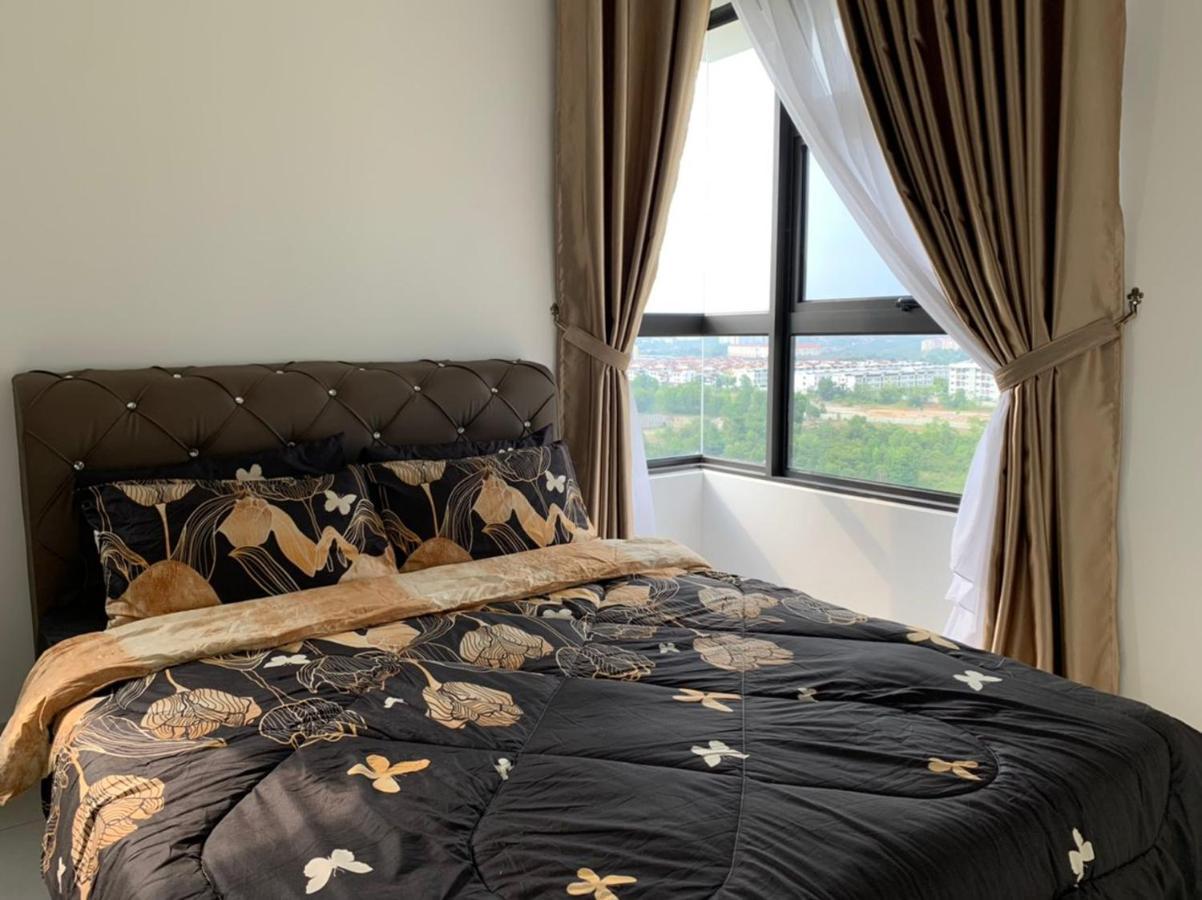 Mmg D'Tiara Homestay Kajang Dış mekan fotoğraf