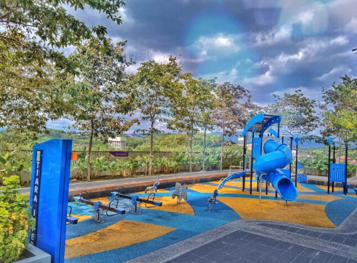 Mmg D'Tiara Homestay Kajang Dış mekan fotoğraf
